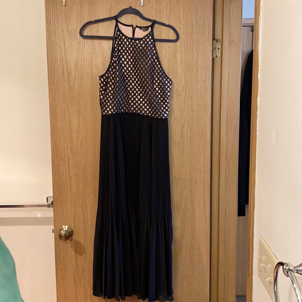 Rapid High Neck Maxi Dress - US Size 8